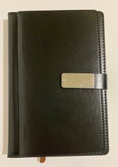 Ежедневник недатированный А5 кожзам на магните с визитницей черный 19901 (01152051) фото
