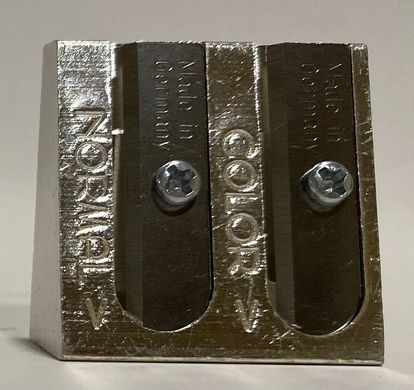 Точилка металева подвійна з різним кутом заточки 185710 Faber Castell (185710) фото