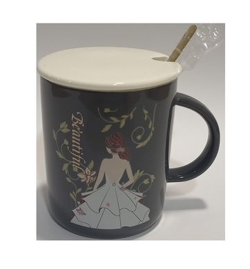 Чашка керамічна Дівчина, 420мл + зол. ложка, кришка, 515 (131016) фото